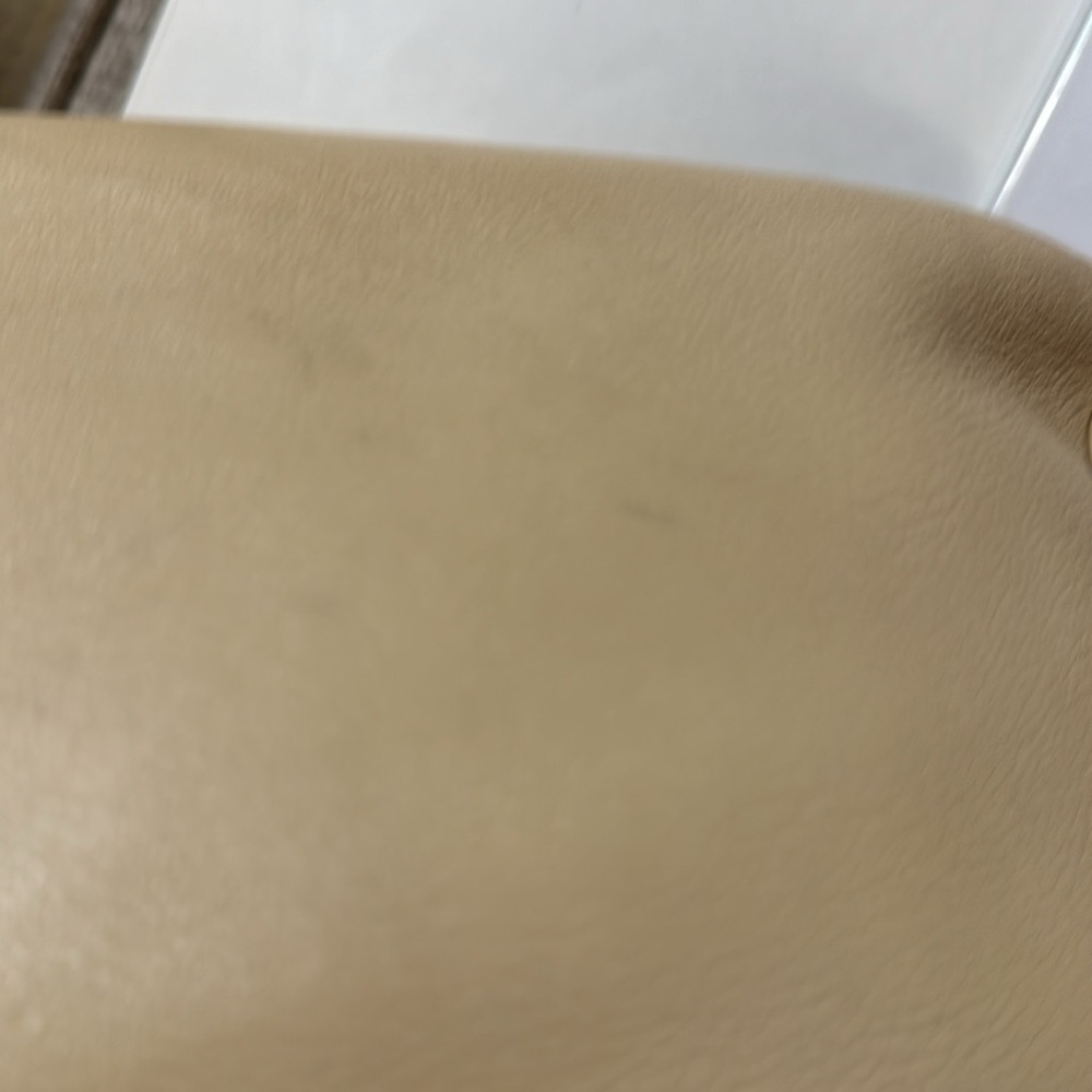 Prada tan bowling bag - Picture 8 of 13